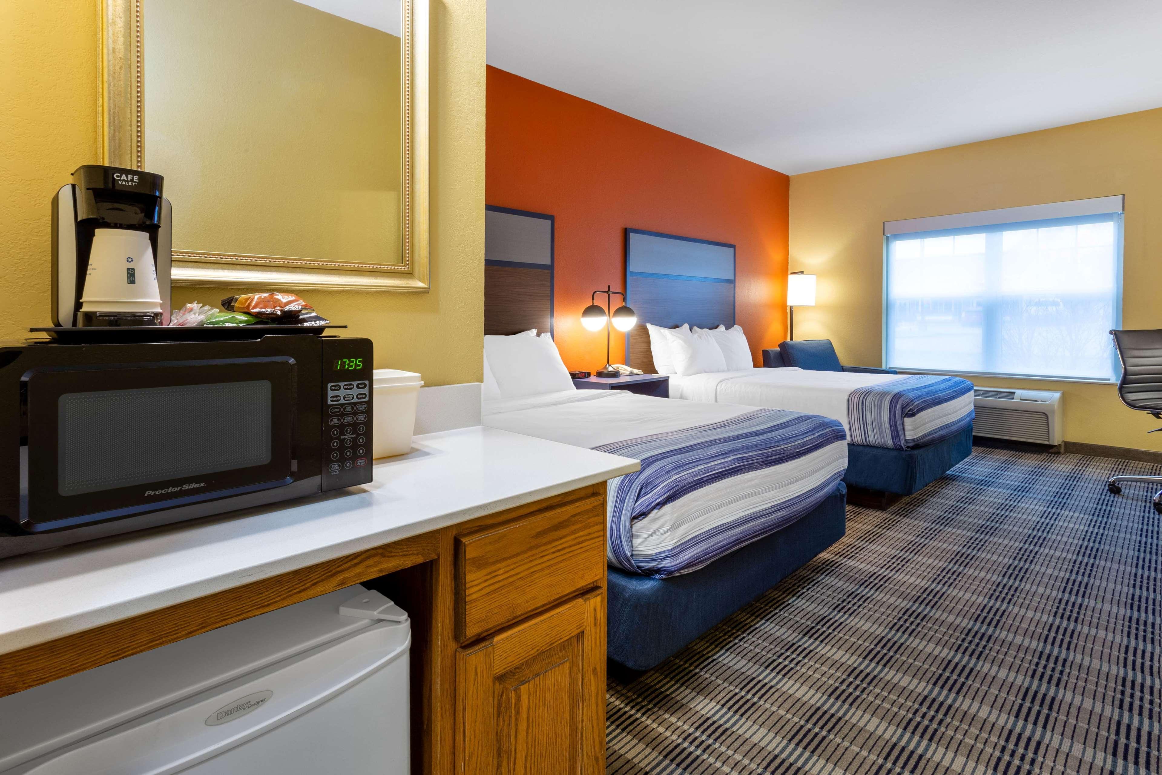 Americinn By Wyndham Fulton Clinton Zewnętrze zdjęcie