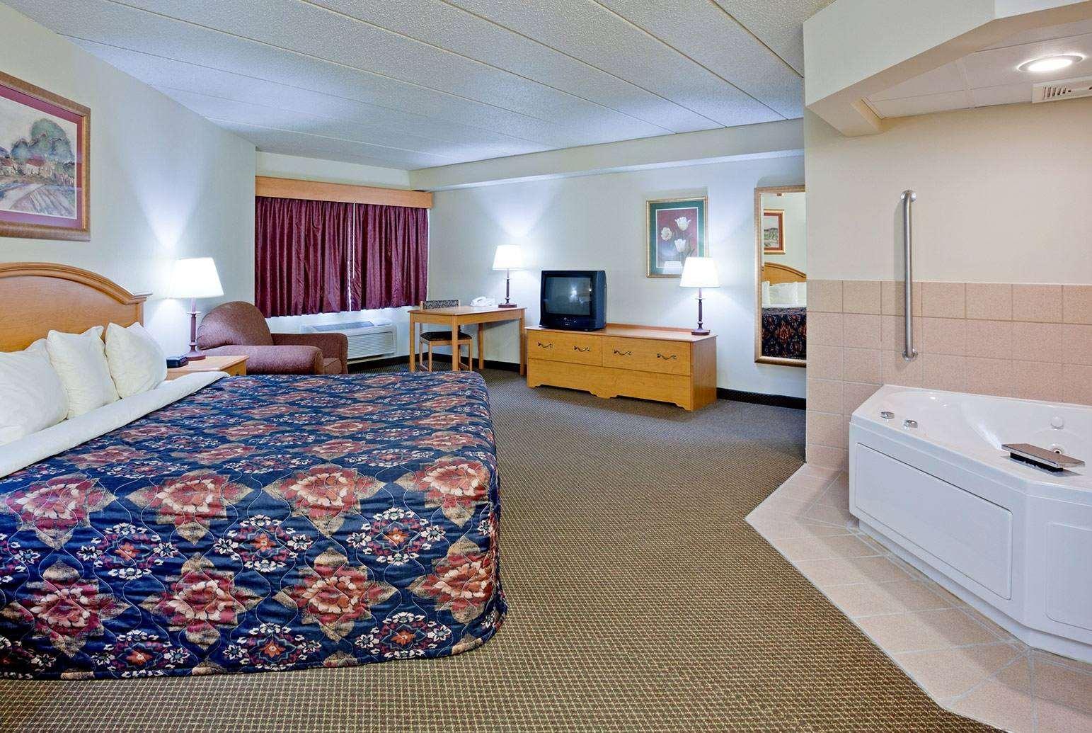 Americinn By Wyndham Fulton Clinton Zewnętrze zdjęcie