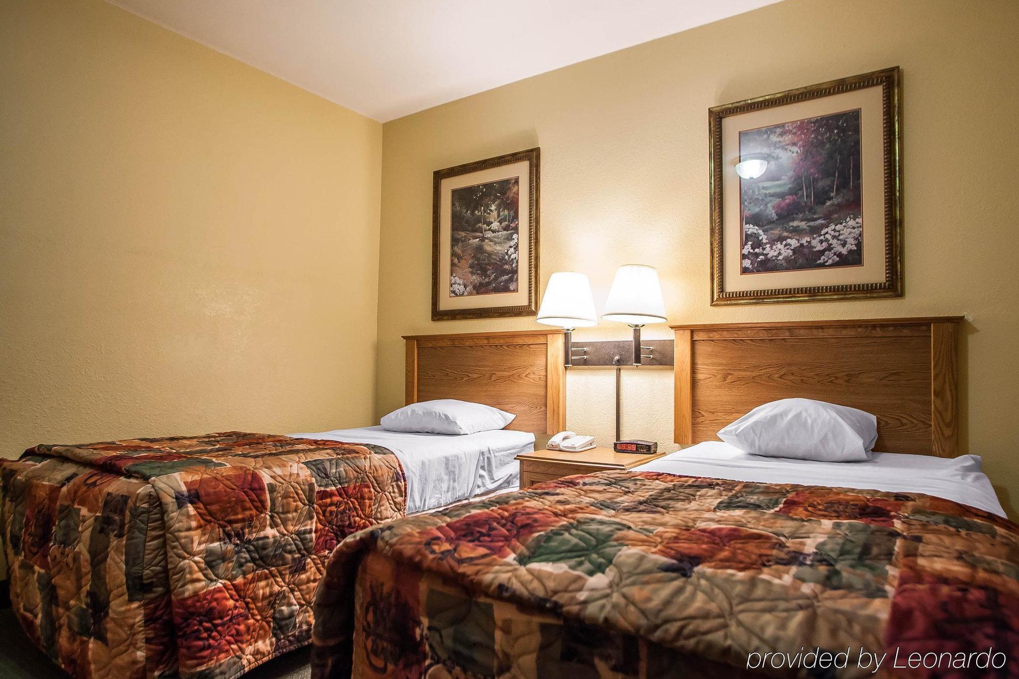 Americinn By Wyndham Fulton Clinton Zewnętrze zdjęcie